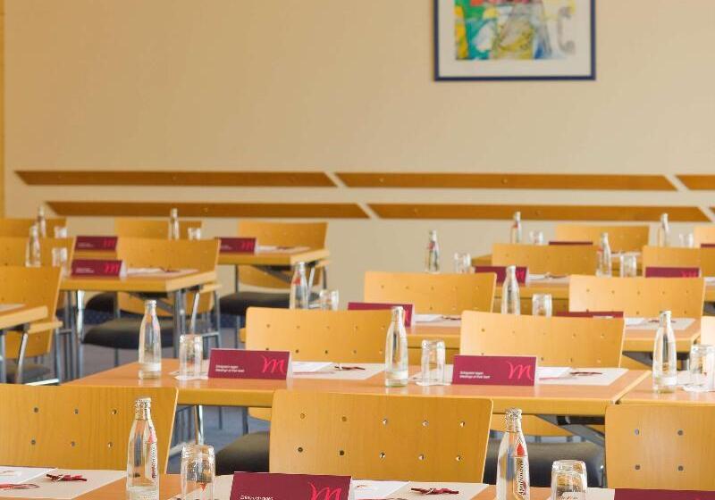 Отель Mercure Bad Homburg Friedrichsdorf