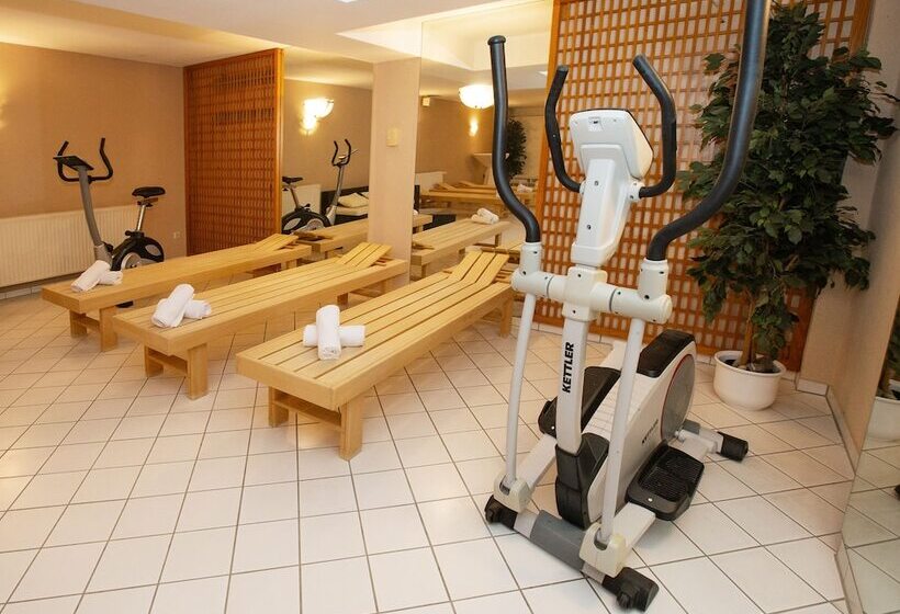 Отель Am Gorzberg Greifswald