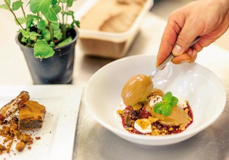 Отель Am Gorzberg Greifswald