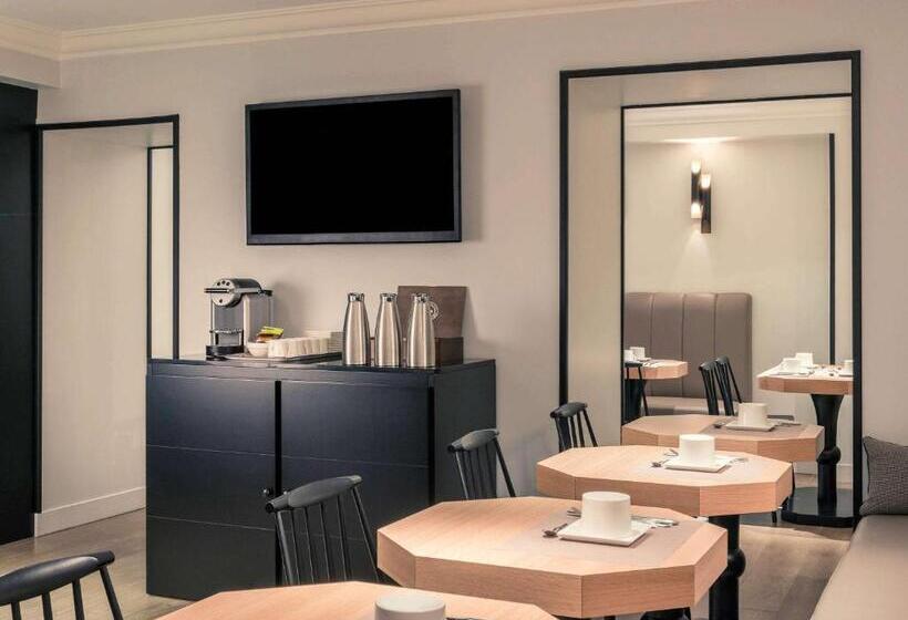 ホテル Mercure Paris Arc De Triomphe Wagram