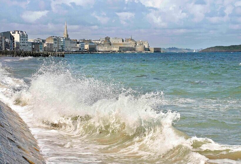 هتل Mercure St Malo Front De Mer