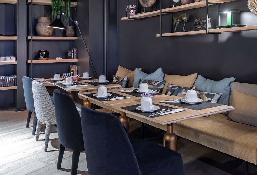 هتل Mercure St Malo Front De Mer