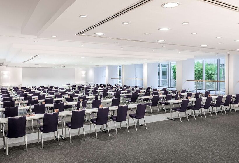 فندق NH Collection Koln Mediapark