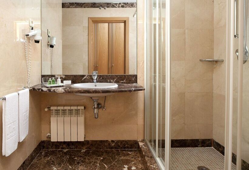 هتل Crisol Leganés