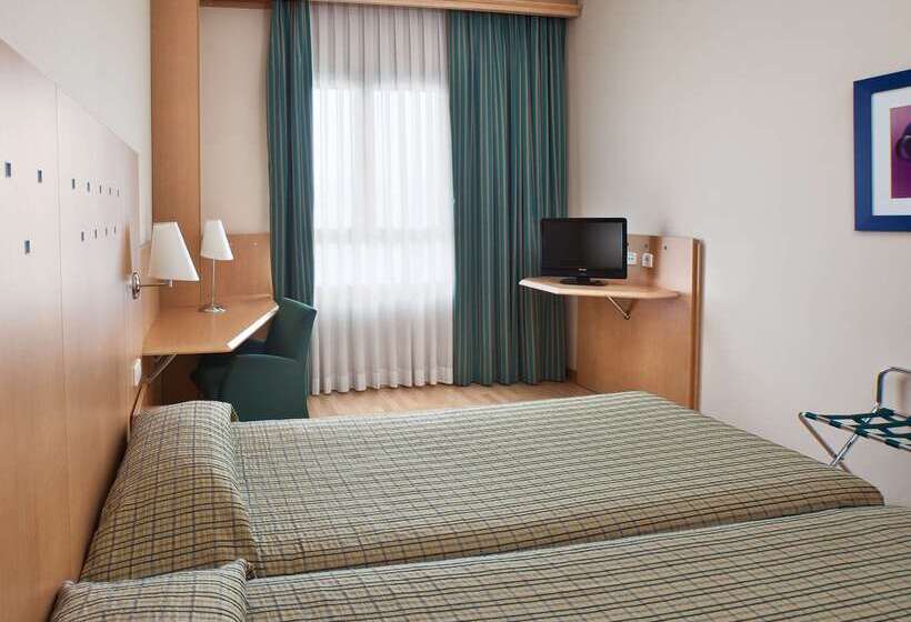 هتل Crisol Leganés