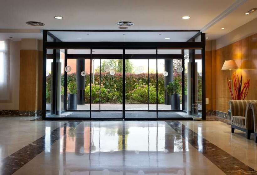 هتل Crisol Leganés