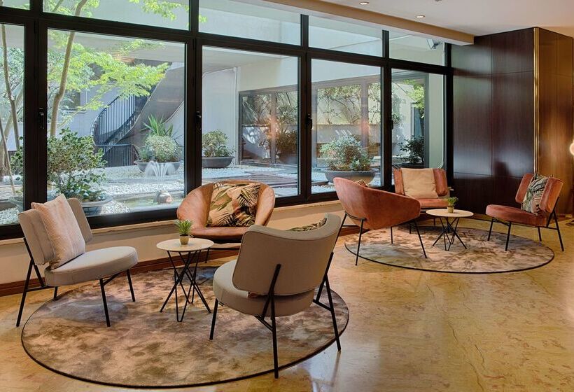 ホテル NH Roma Villa Carpegna