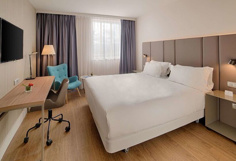 ホテル NH Roma Villa Carpegna