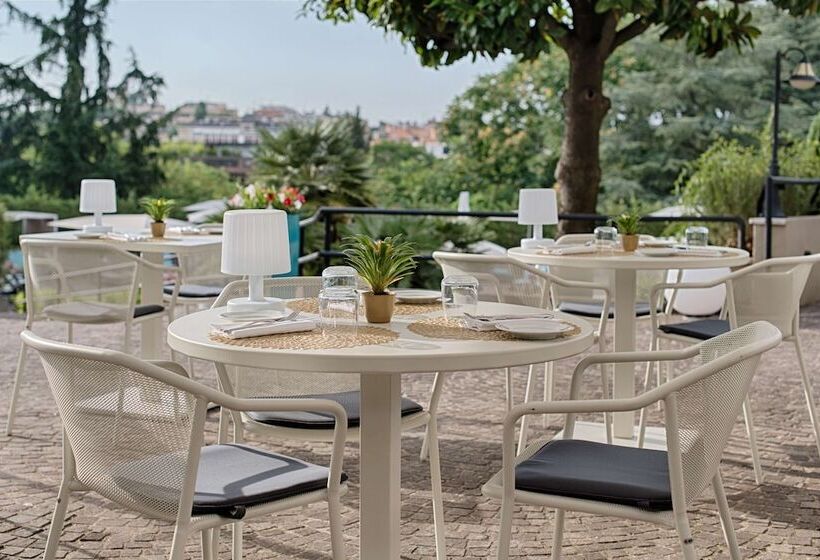 ホテル NH Roma Villa Carpegna