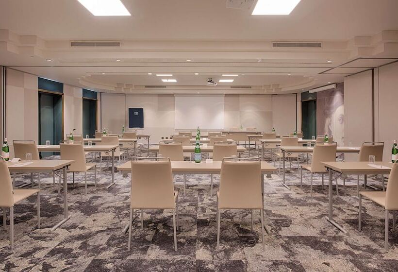 ホテル NH Roma Villa Carpegna