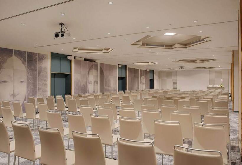 ホテル NH Roma Villa Carpegna