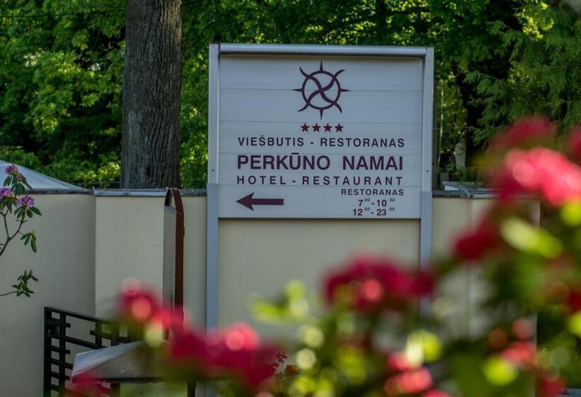 هتل Perkuno Namai