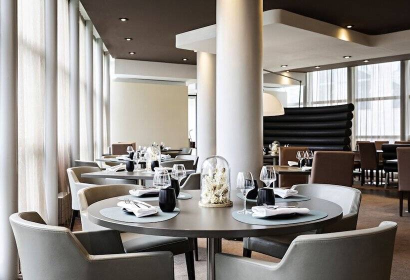 ホテル Pullman Paris La Defense