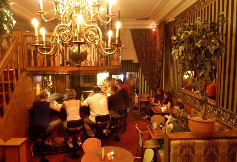 فندق Rembrandtplein