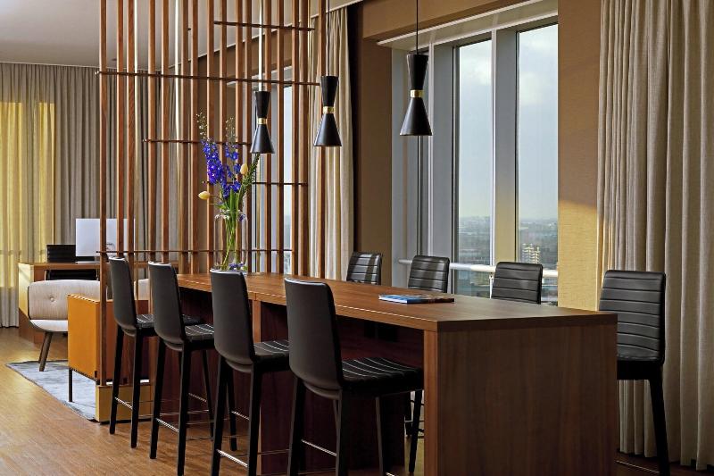 酒店 Rotterdam Marriott