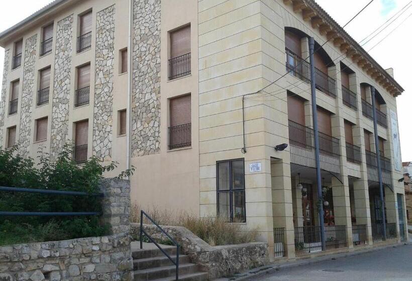 בית מלון כפרי El Gamo