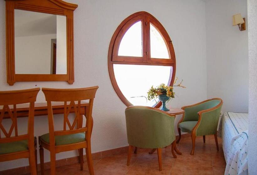 בית מלון כפרי El Gamo