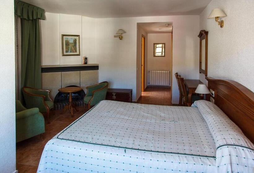 בית מלון כפרי El Gamo