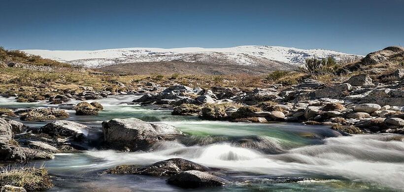 田舎風ホテル Izan Puerta de Gredos