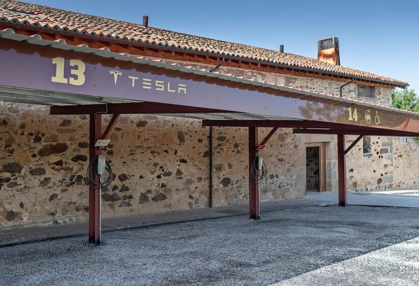 田舎風ホテル Izan Puerta de Gredos