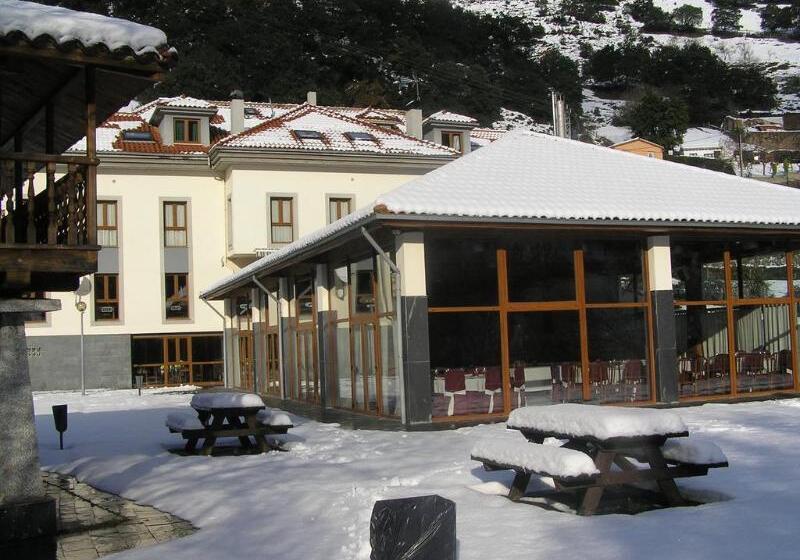 هتل روستایی Santa Cristina