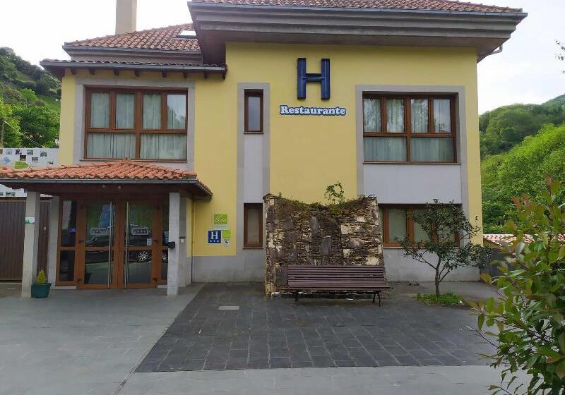 هتل روستایی Santa Cristina