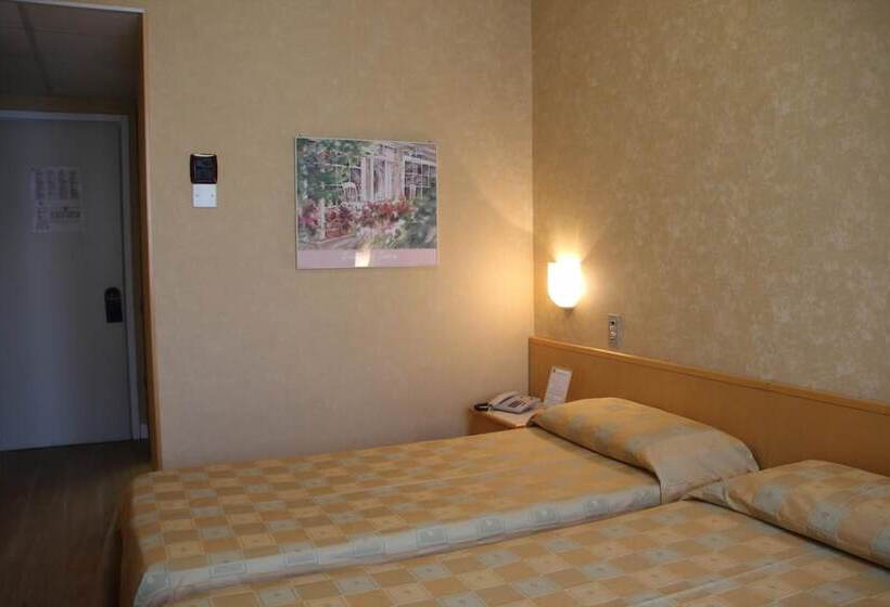 Mokinba Hotels Sant Ambroeus