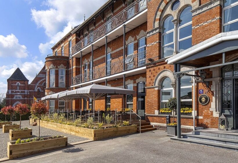 هتل The Address Cork