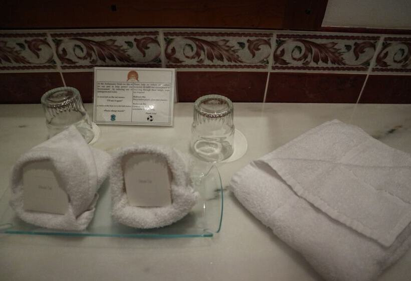 هتل The Address Cork