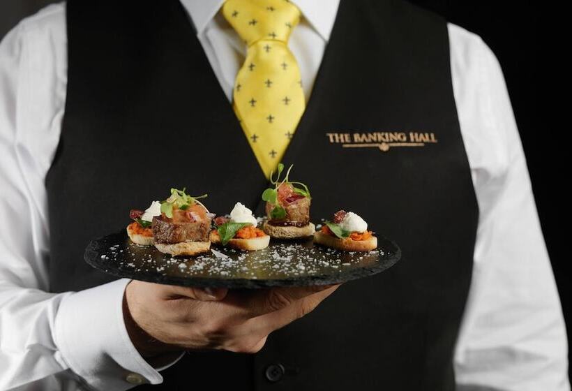 The College Green Dublin Hotel, Autograph Collection