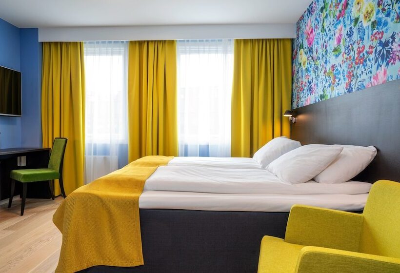 Thon Hotel Moldefjord