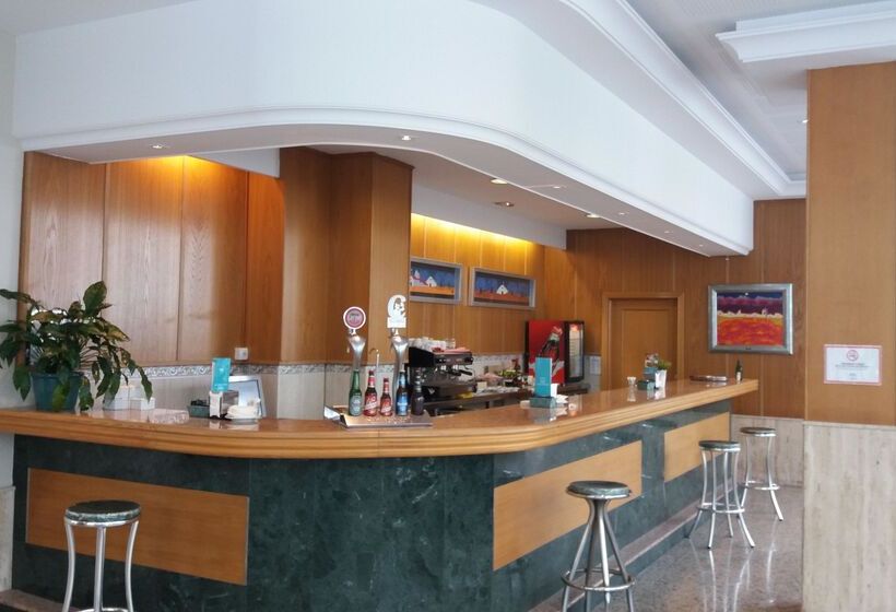 호텔 Torremar Mares