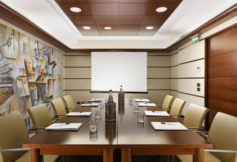 Unahotels Cusani Milano