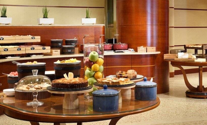 Unahotels Cusani Milano