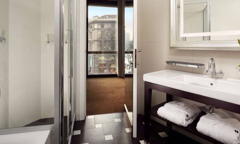 Unahotels Cusani Milano