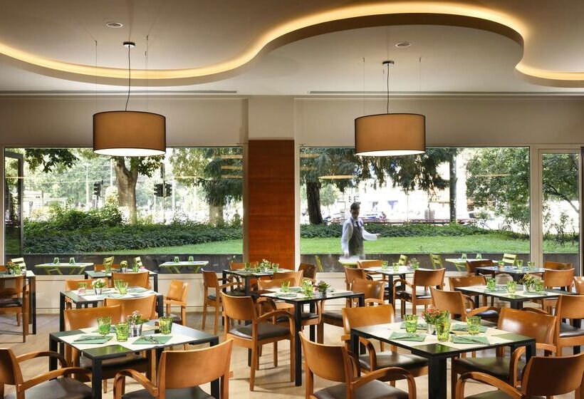 Unahotels Cusani Milano