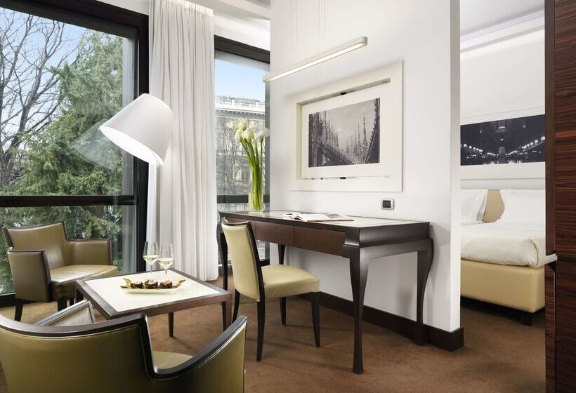 Unahotels Cusani Milano