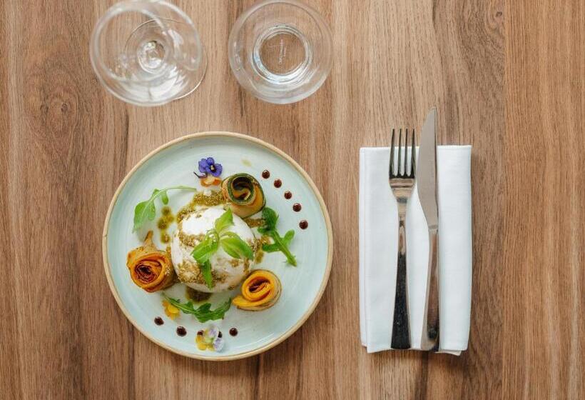 Novotel Paris Centre Tour Eiffel