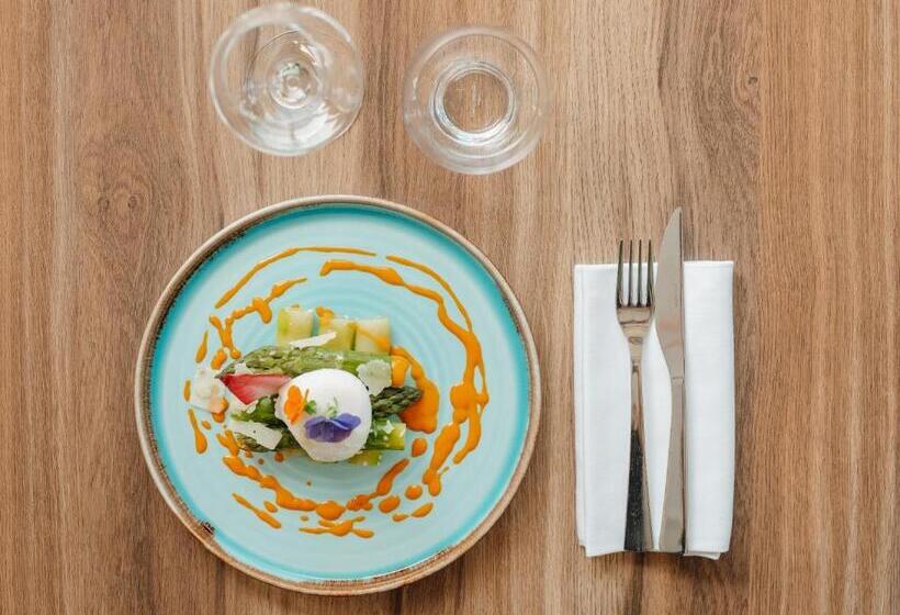 Novotel Paris Centre Tour Eiffel