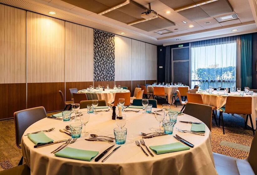 Novotel Reims Tinqueux