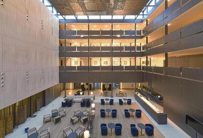 Parador De Turismo De León