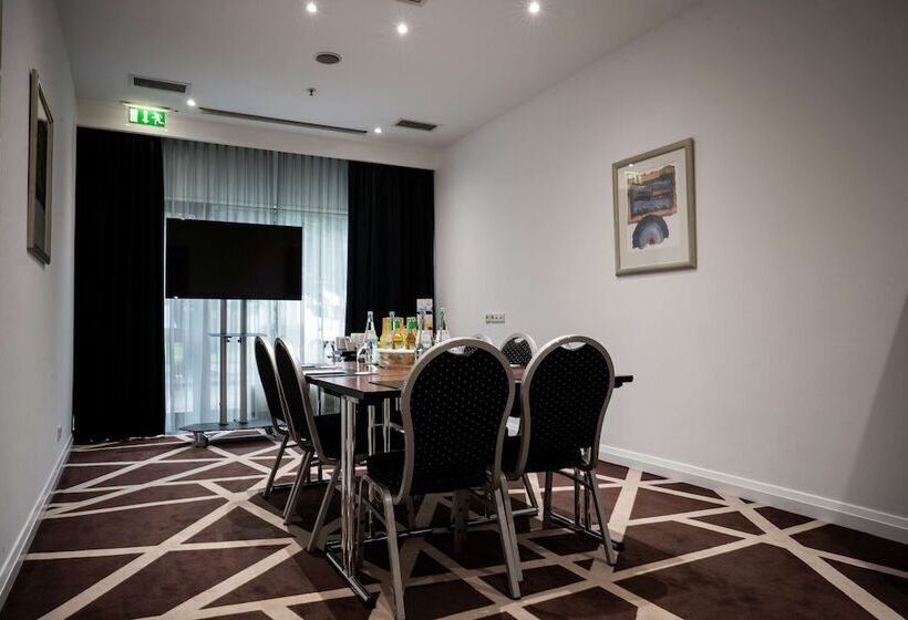 Radisson Blu Conference Hotel, Düsseldorf