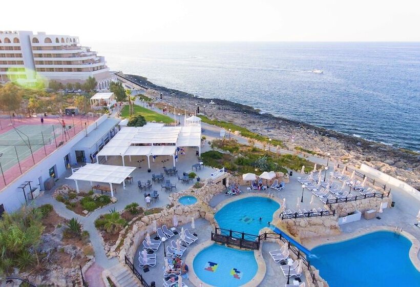 Radisson Blu Resort, Malta St. Julian S