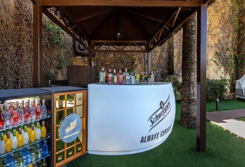 استراحتگاه Magic Robin Hood