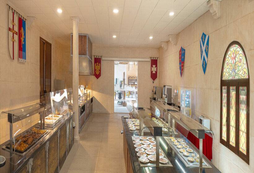 استراحتگاه Magic Robin Hood