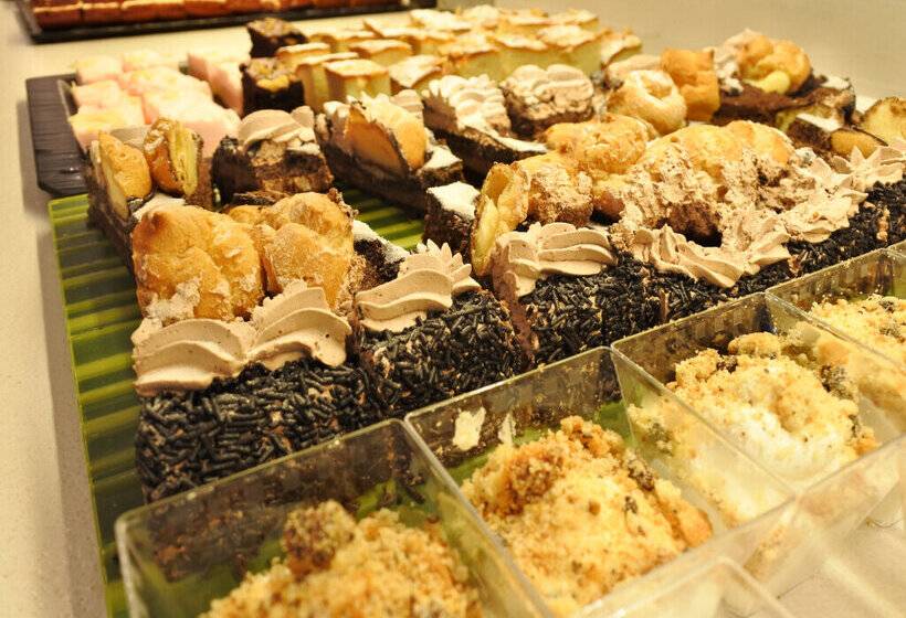 استراحتگاه Magic Robin Hood