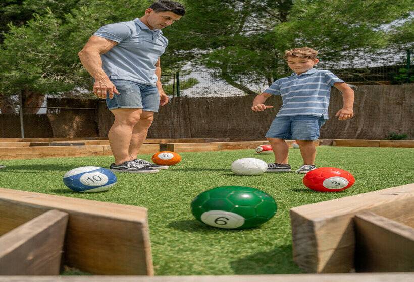 استراحتگاه Magic Robin Hood