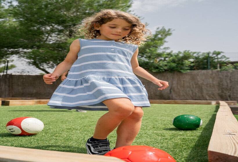 استراحتگاه Magic Robin Hood