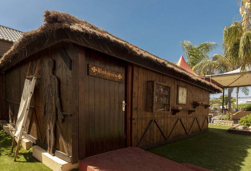 استراحتگاه Magic Robin Hood