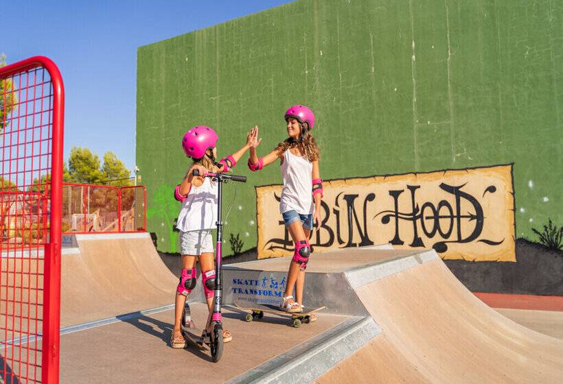 استراحتگاه Magic Robin Hood